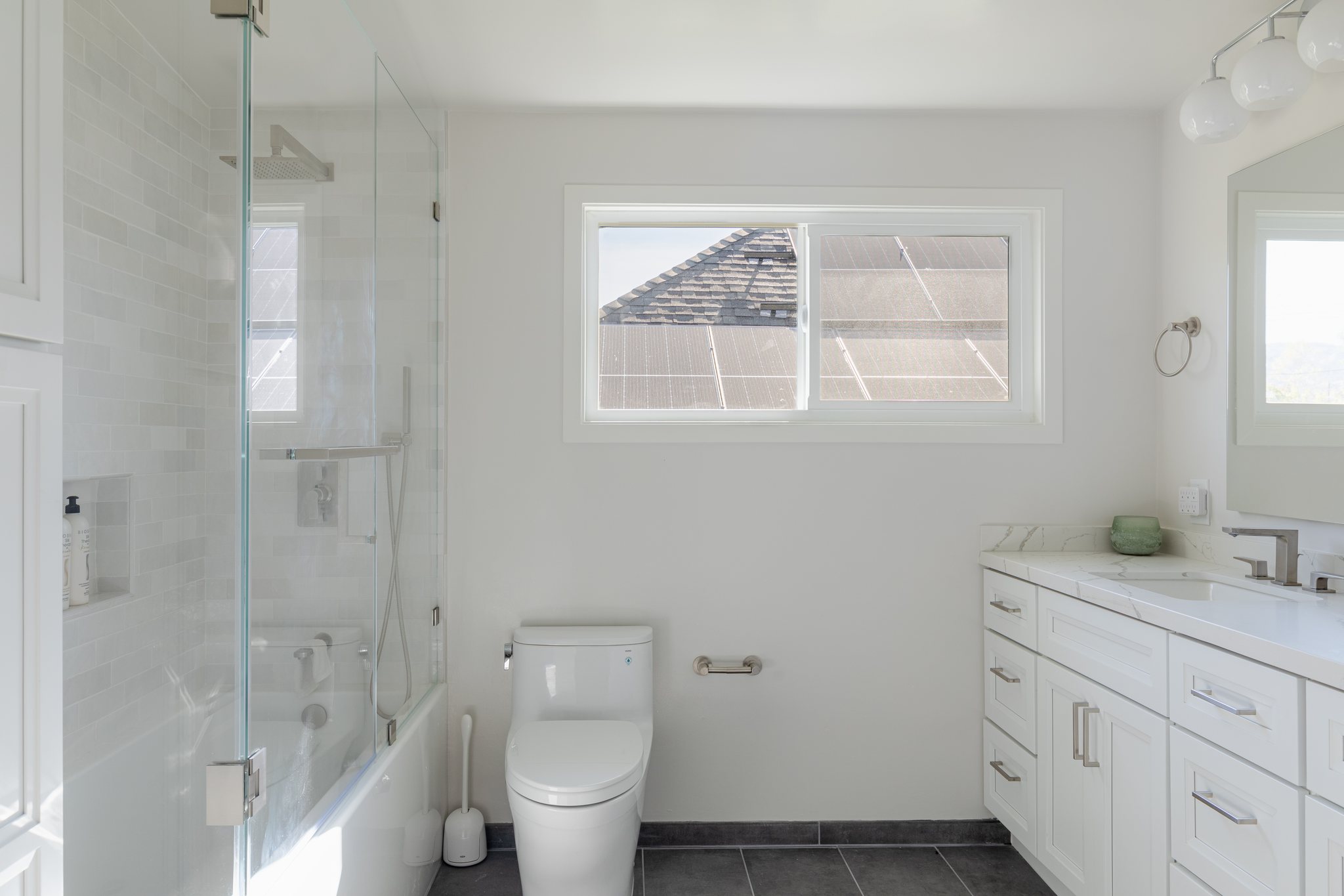 Bathroom remodel, 65th St Oakland project by New Bay Builders