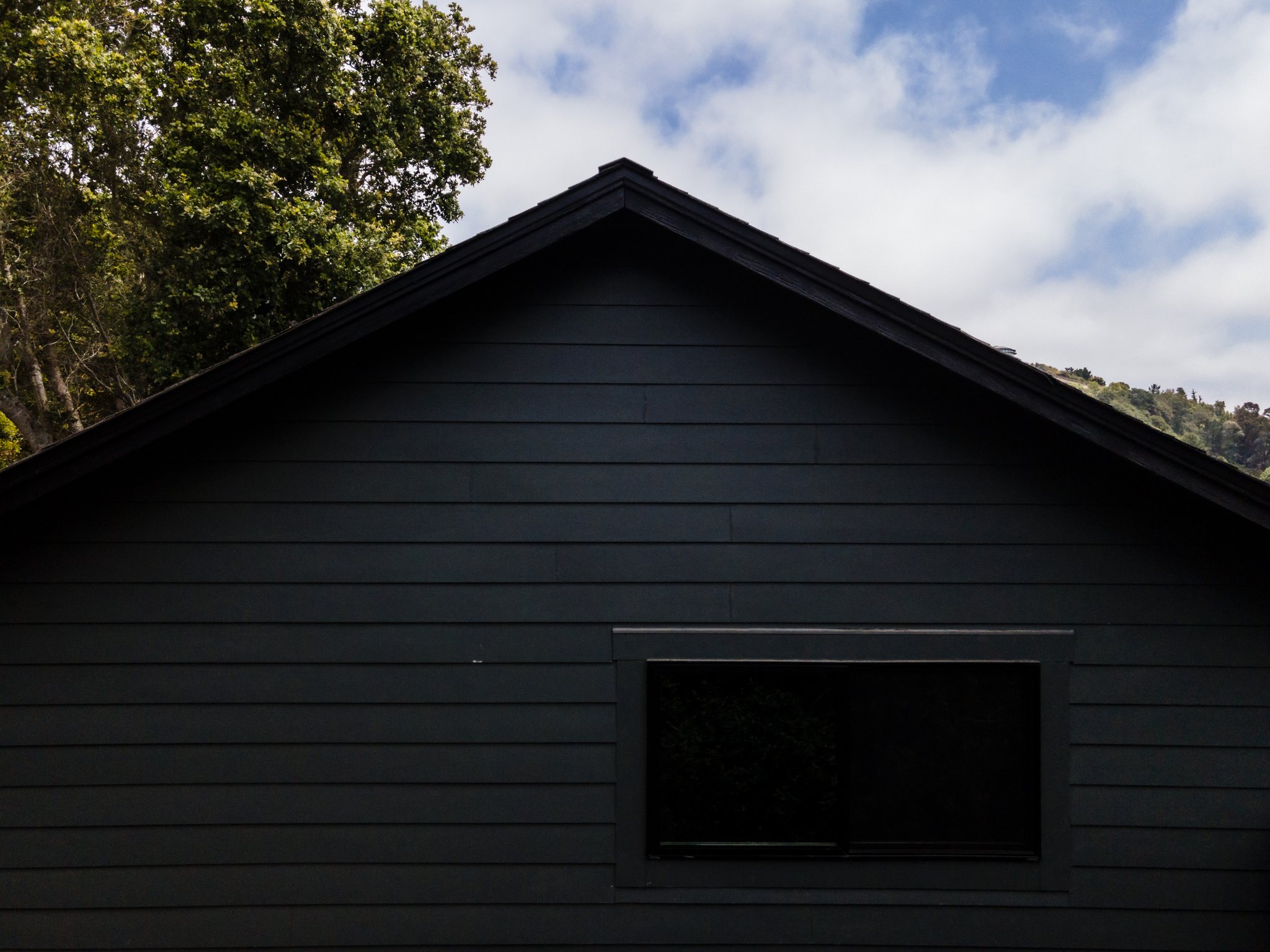 2455 Besito Ave, Berkeley — Siding & Balcony