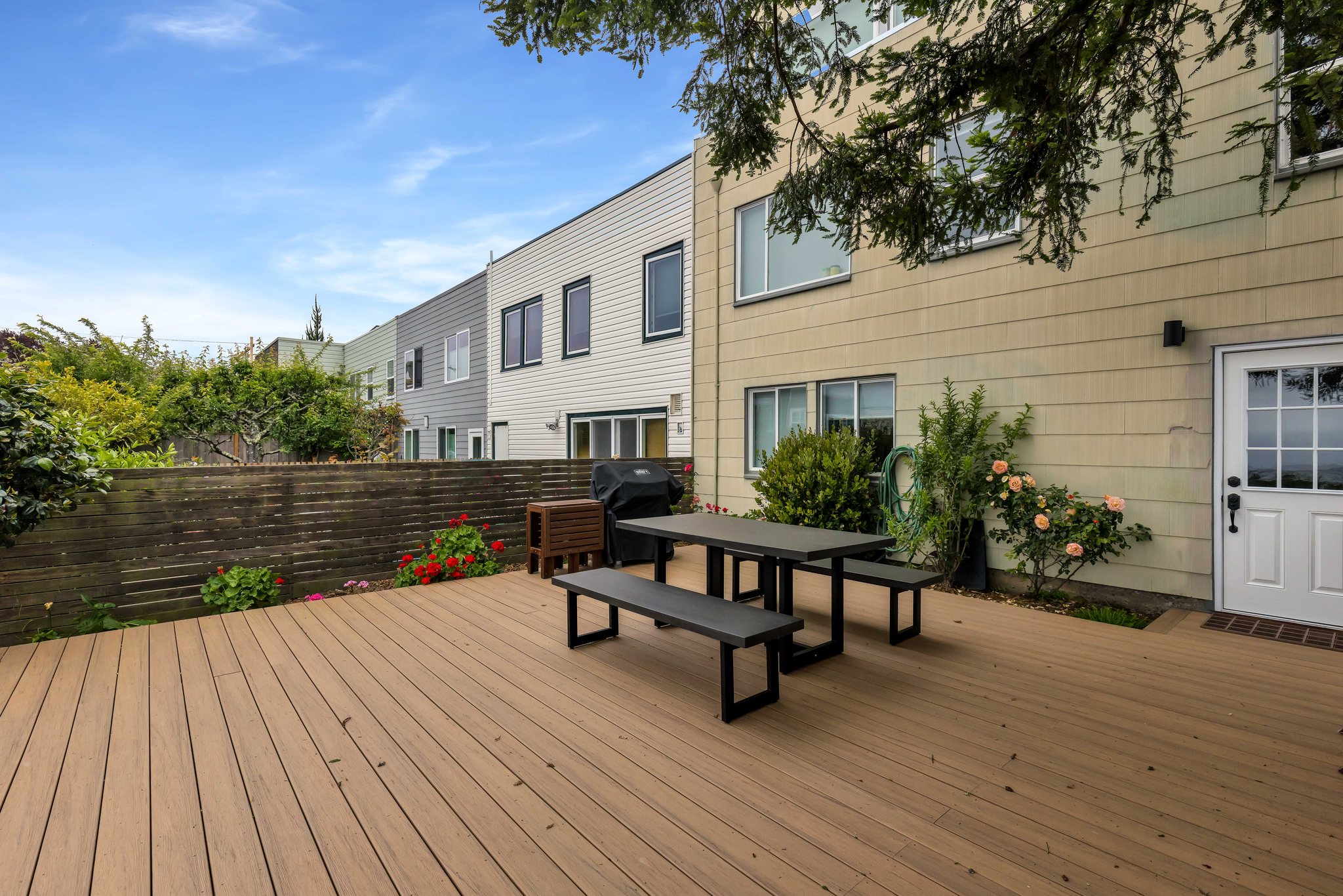 Detroit St, San Francisco — Backyard & Hardscape
