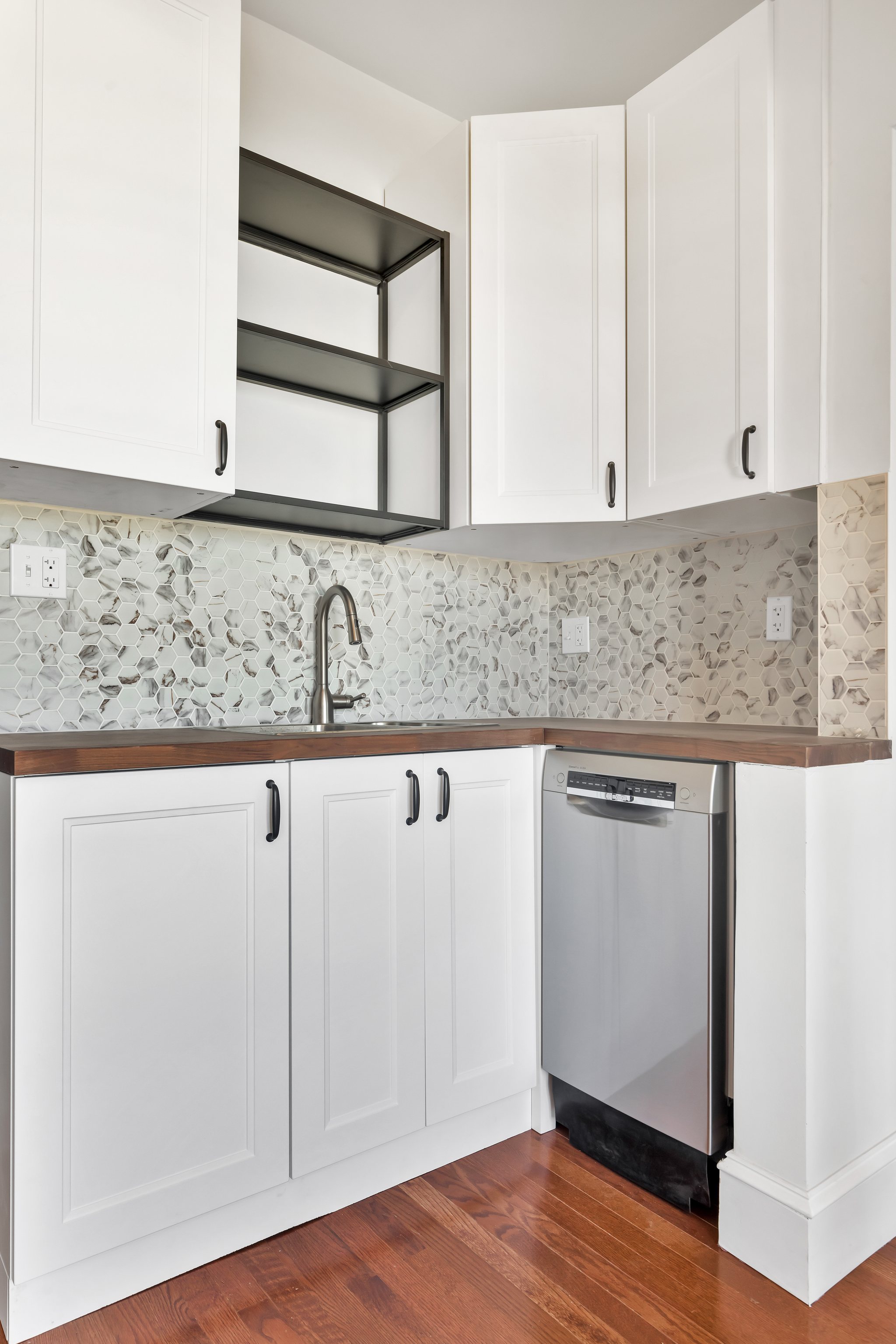 1024 Filbert St, San Francisco — Kitchen & Deck Remodel