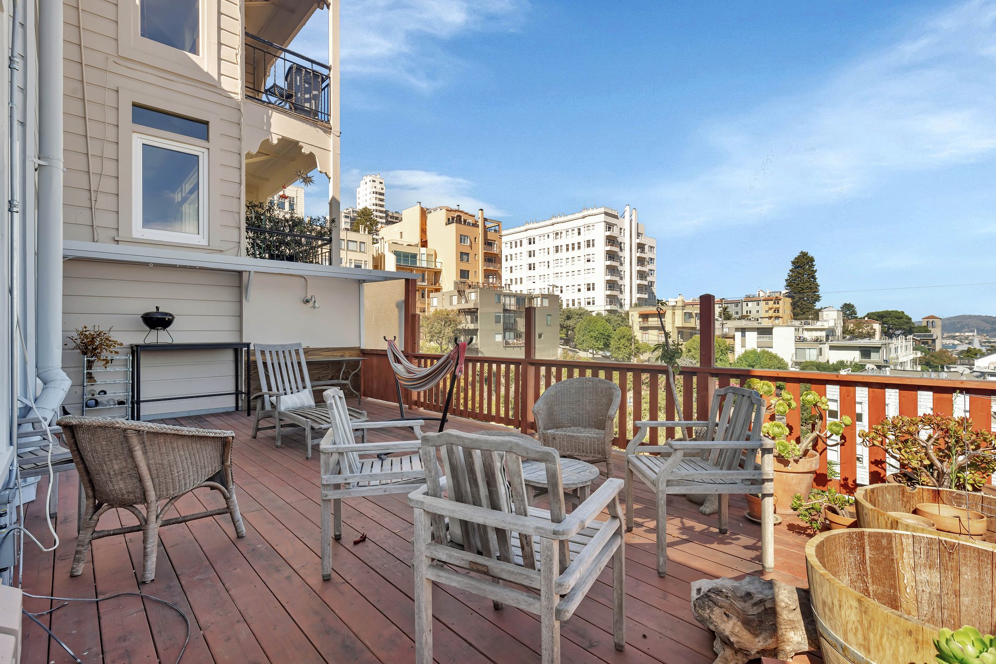 1024 Filbert St, San Francisco — Kitchen & Deck Remodel