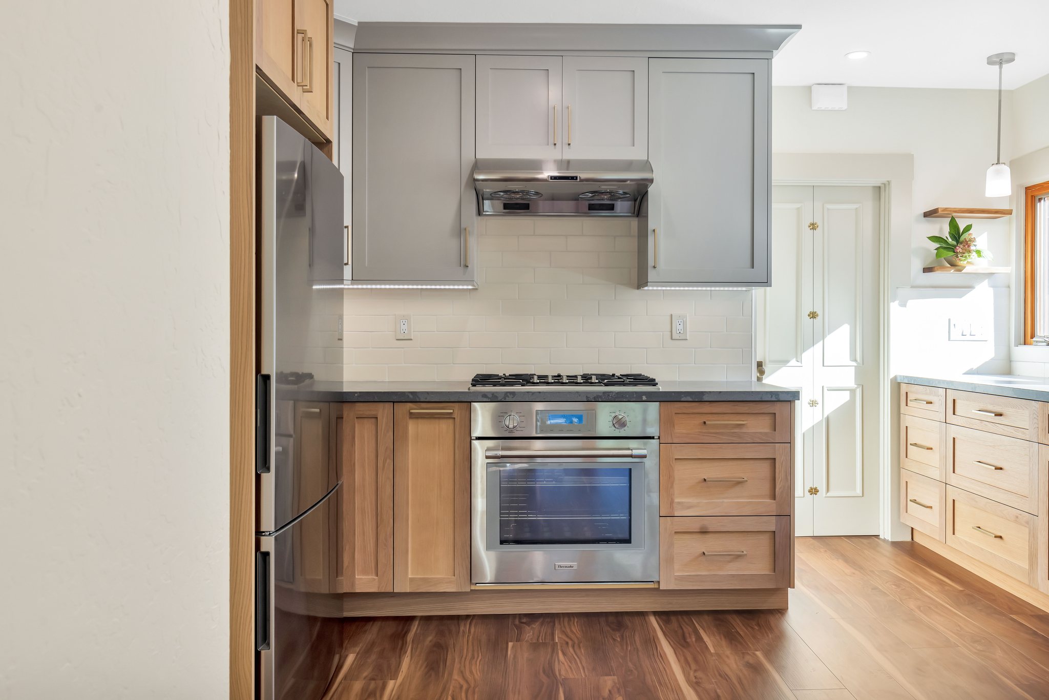 351 Glendale Ave, Oakland — Kitchen & Deck Remodel