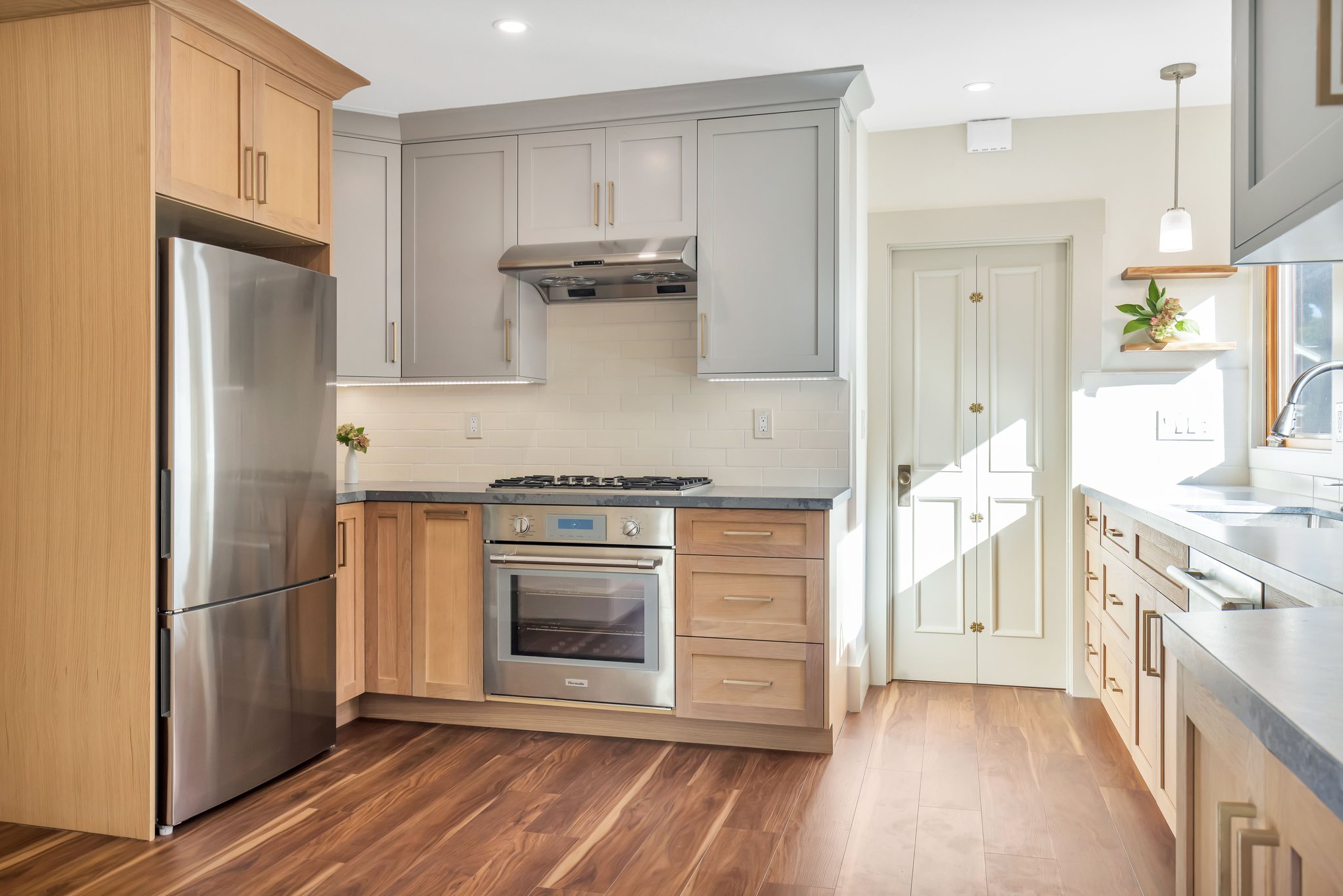 351 Glendale Ave, Oakland — Kitchen & Deck Remodel