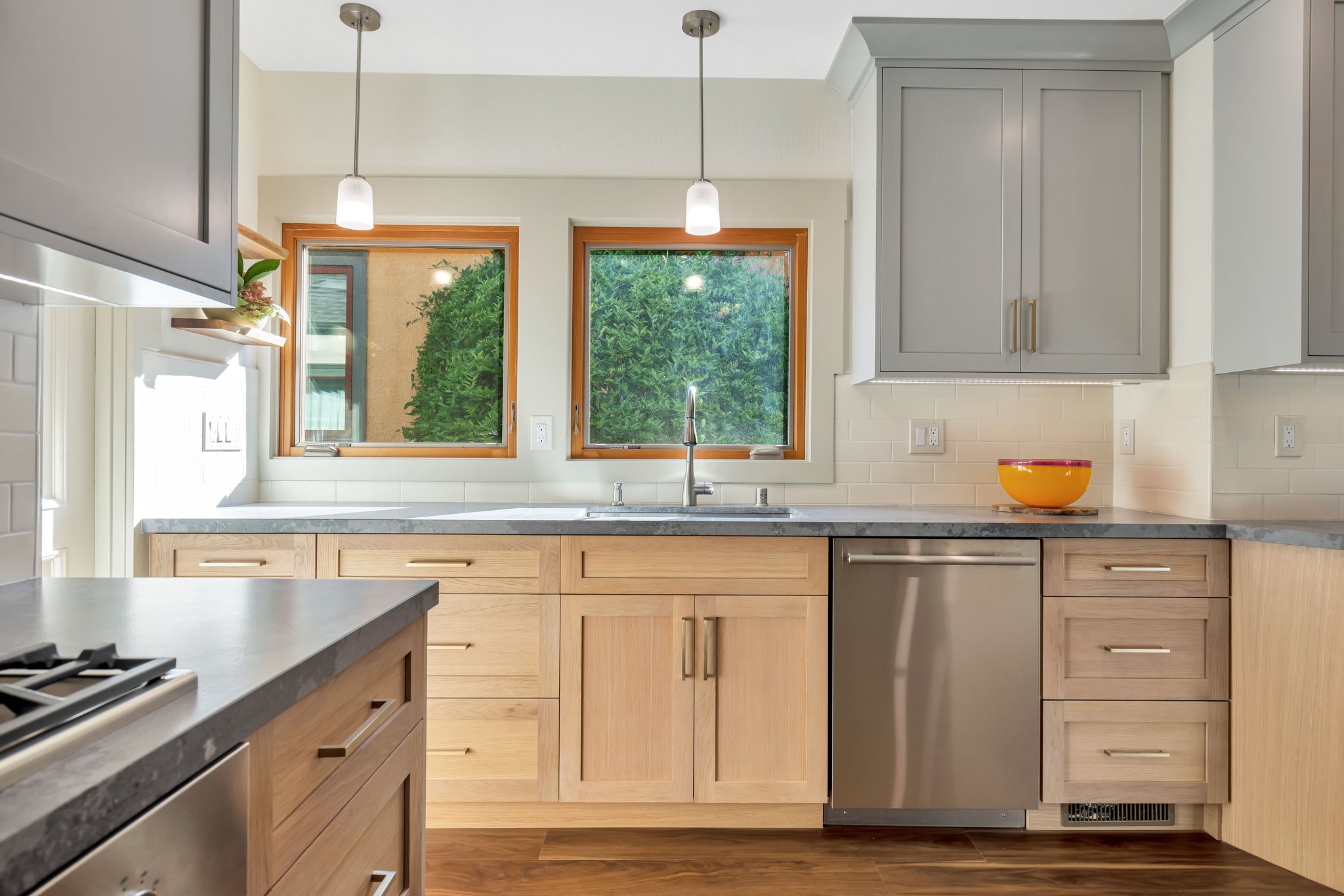 351 Glendale Ave, Oakland — Kitchen & Deck Remodel