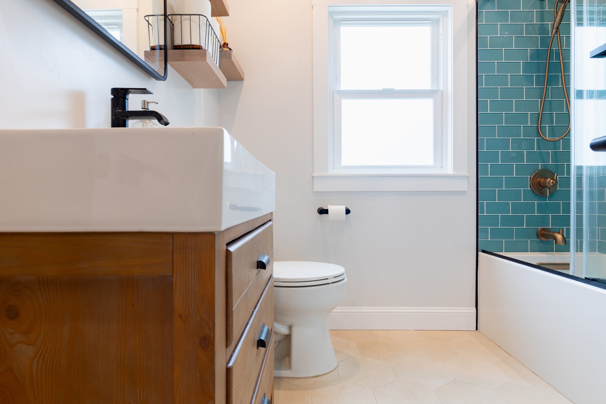 3000 Monticello Ave, Oakland — Bathroom Remodel