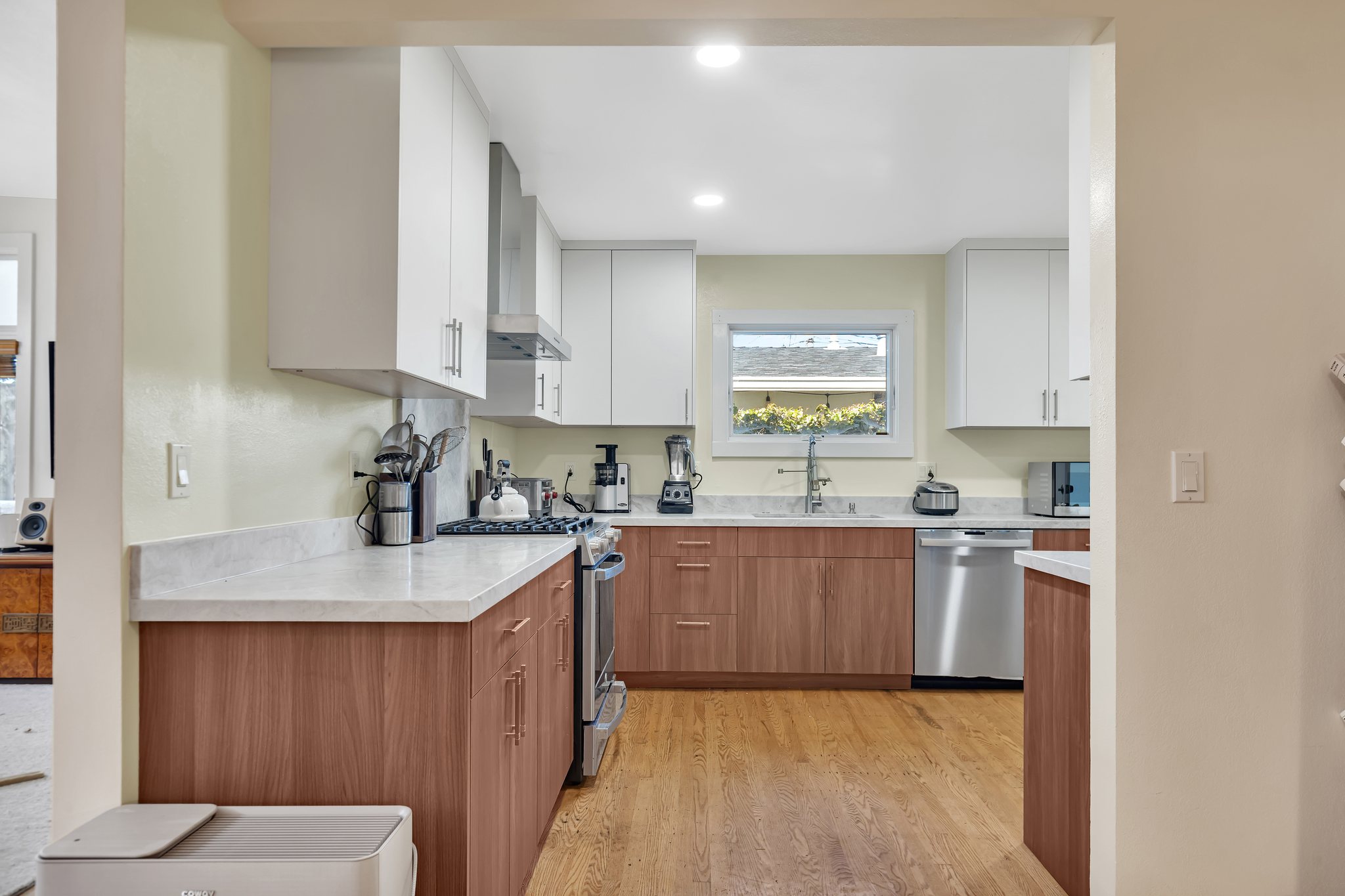 6627 Richmond Ave, Richmond — Kitchen & Bathroom Remodel