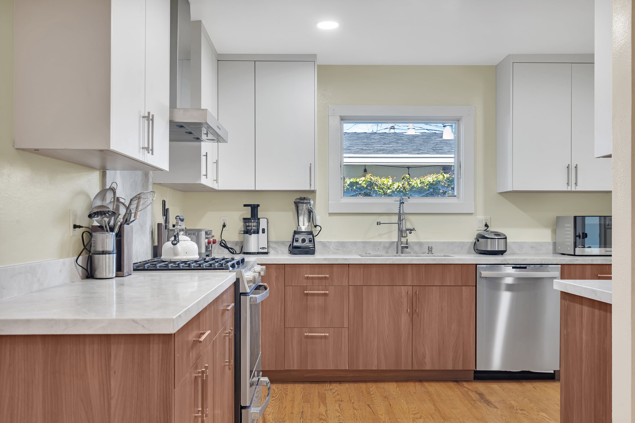 6627 Richmond Ave, Richmond — Kitchen & Bathroom Remodel