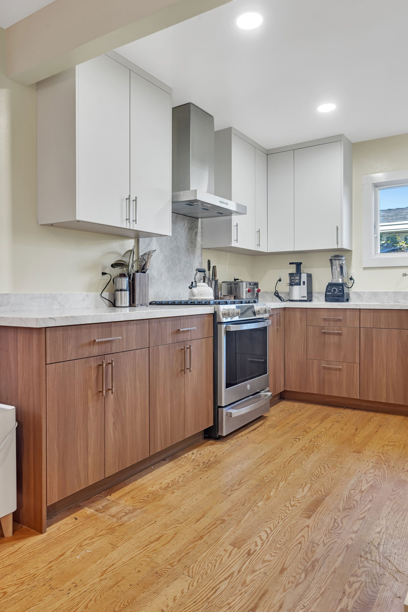6627 Richmond Ave, Richmond — Kitchen & Bathroom Remodel