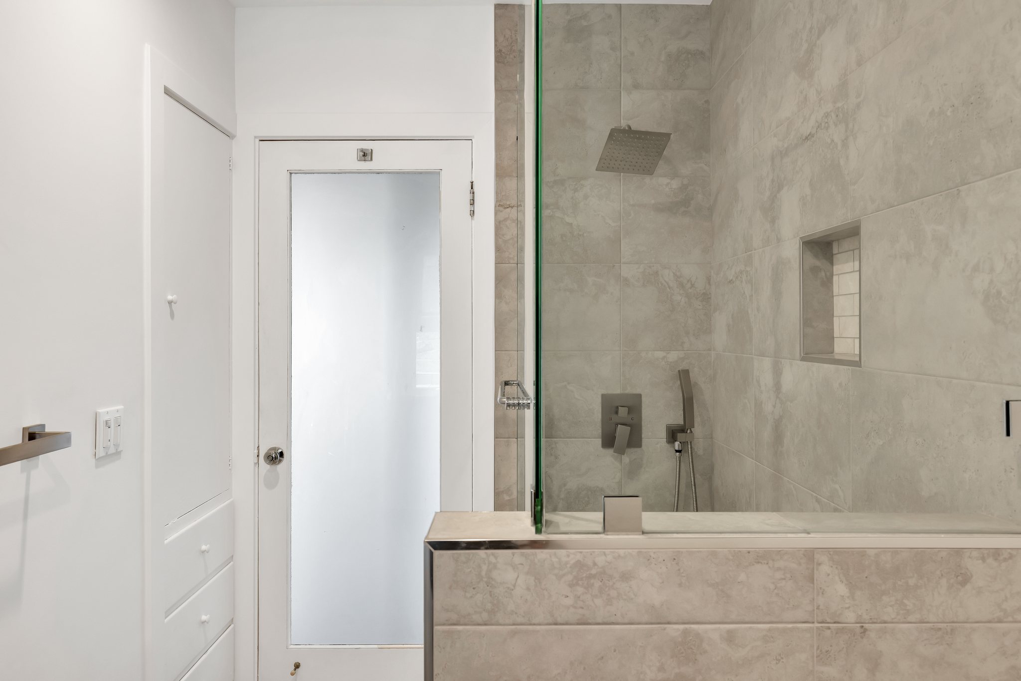 680 Santa Ray Ave, Oakland — Kitchen & Bathroom Remodel