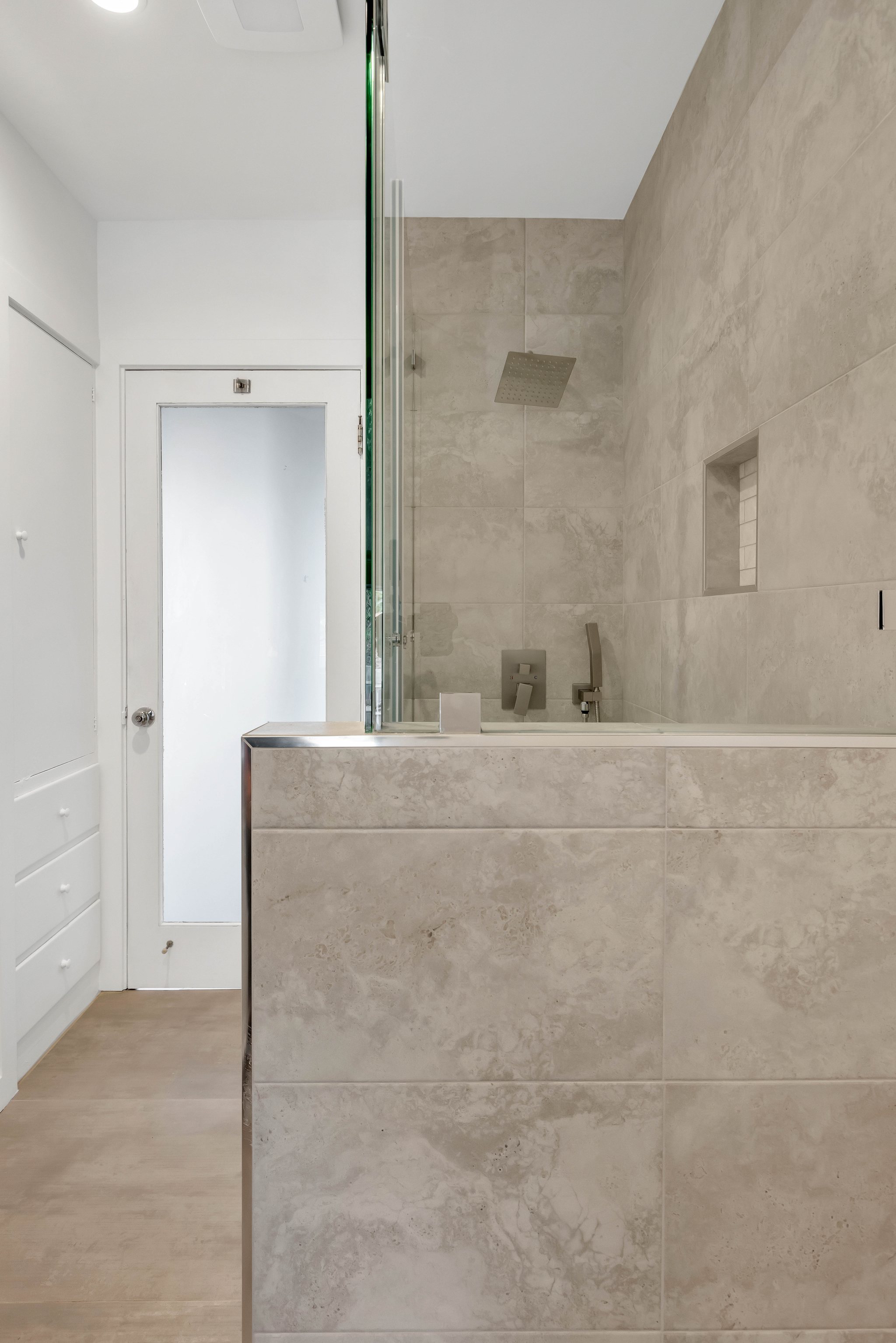 680 Santa Ray Ave, Oakland — Kitchen & Bathroom Remodel