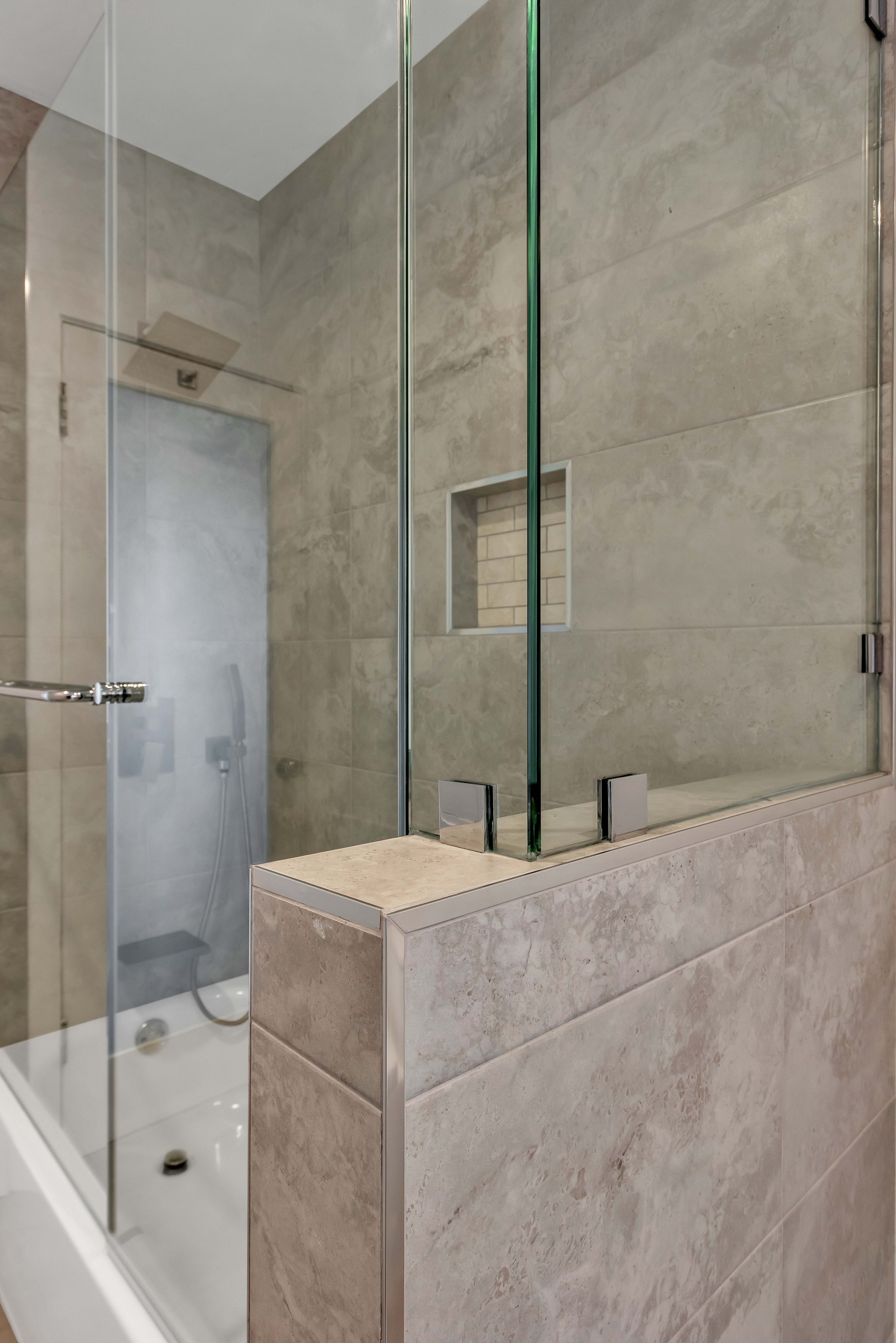 680 Santa Ray Ave, Oakland — Kitchen & Bathroom Remodel