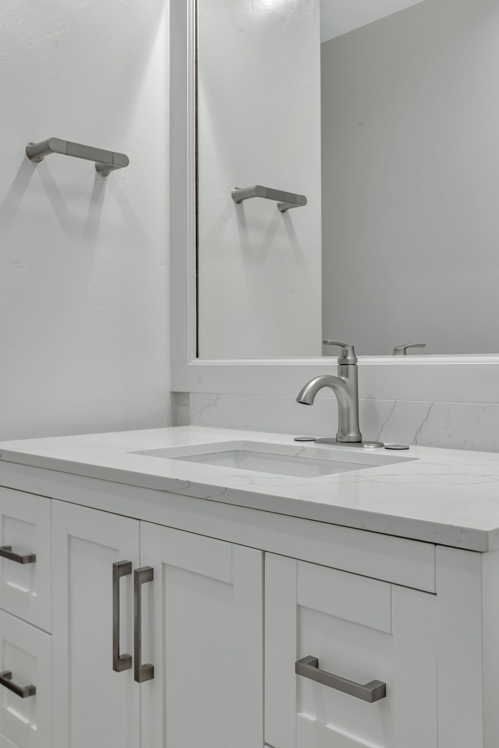 1125 Via Alamosa, Alameda — Kitchen & Bathroom Remodel