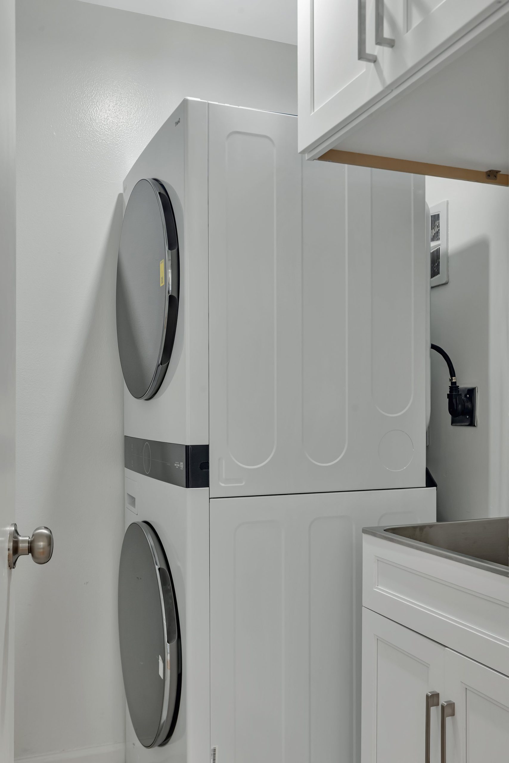 1125 Via Alamosa, Alameda — Kitchen & Bathroom Remodel