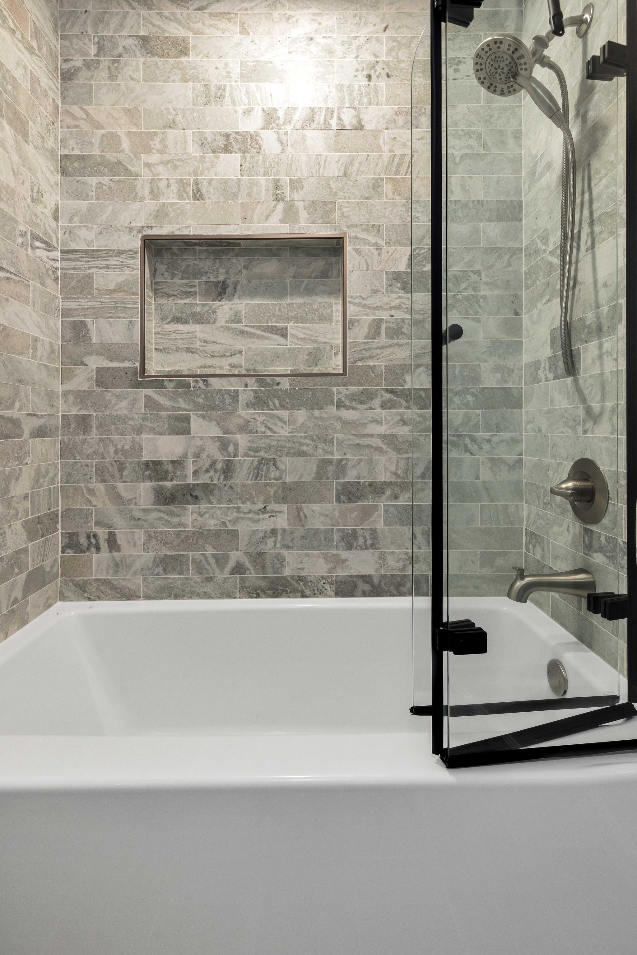 1017 Via Aliso, Alameda — Bathroom Remodel