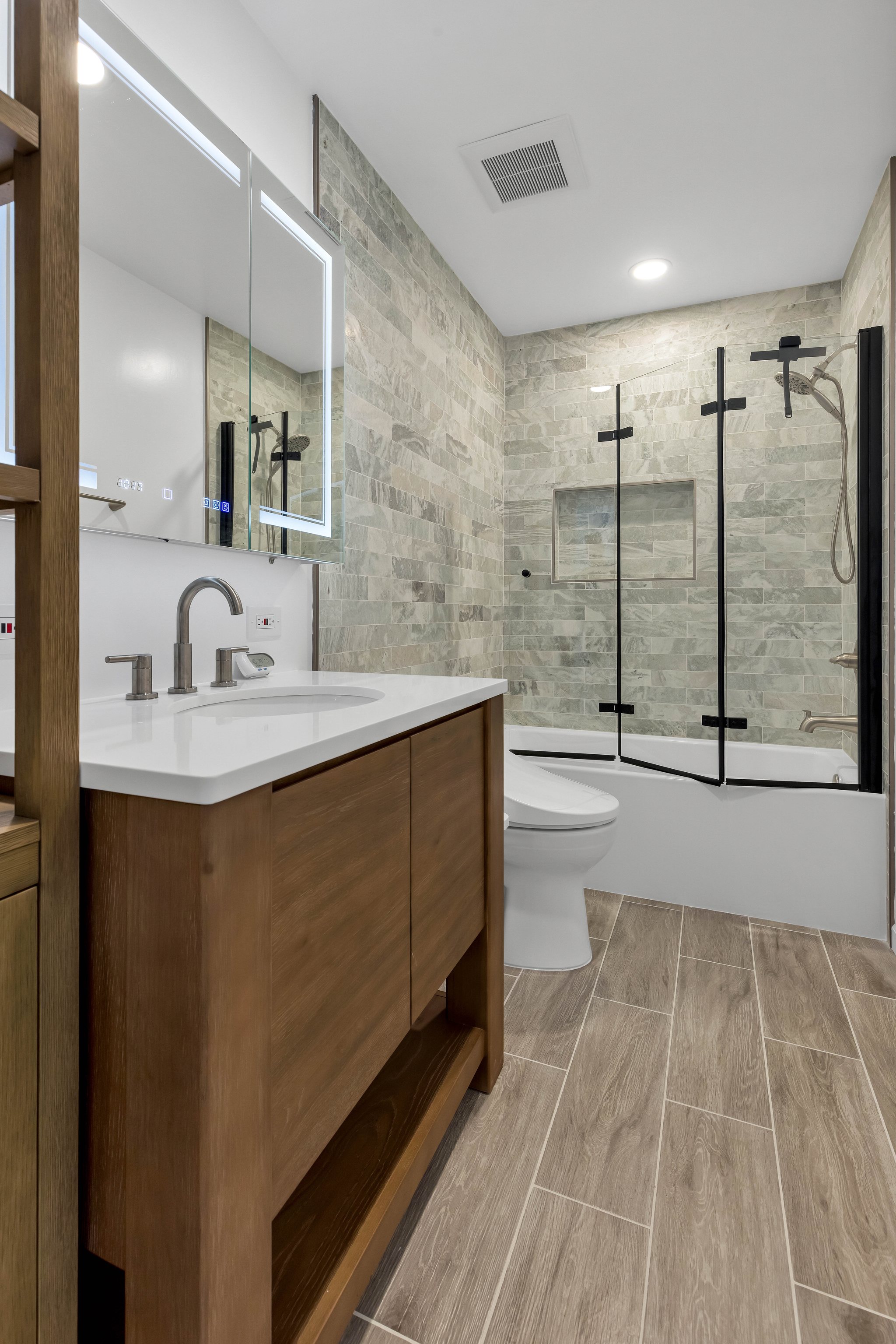 1017 Via Aliso, Alameda — Bathroom Remodel