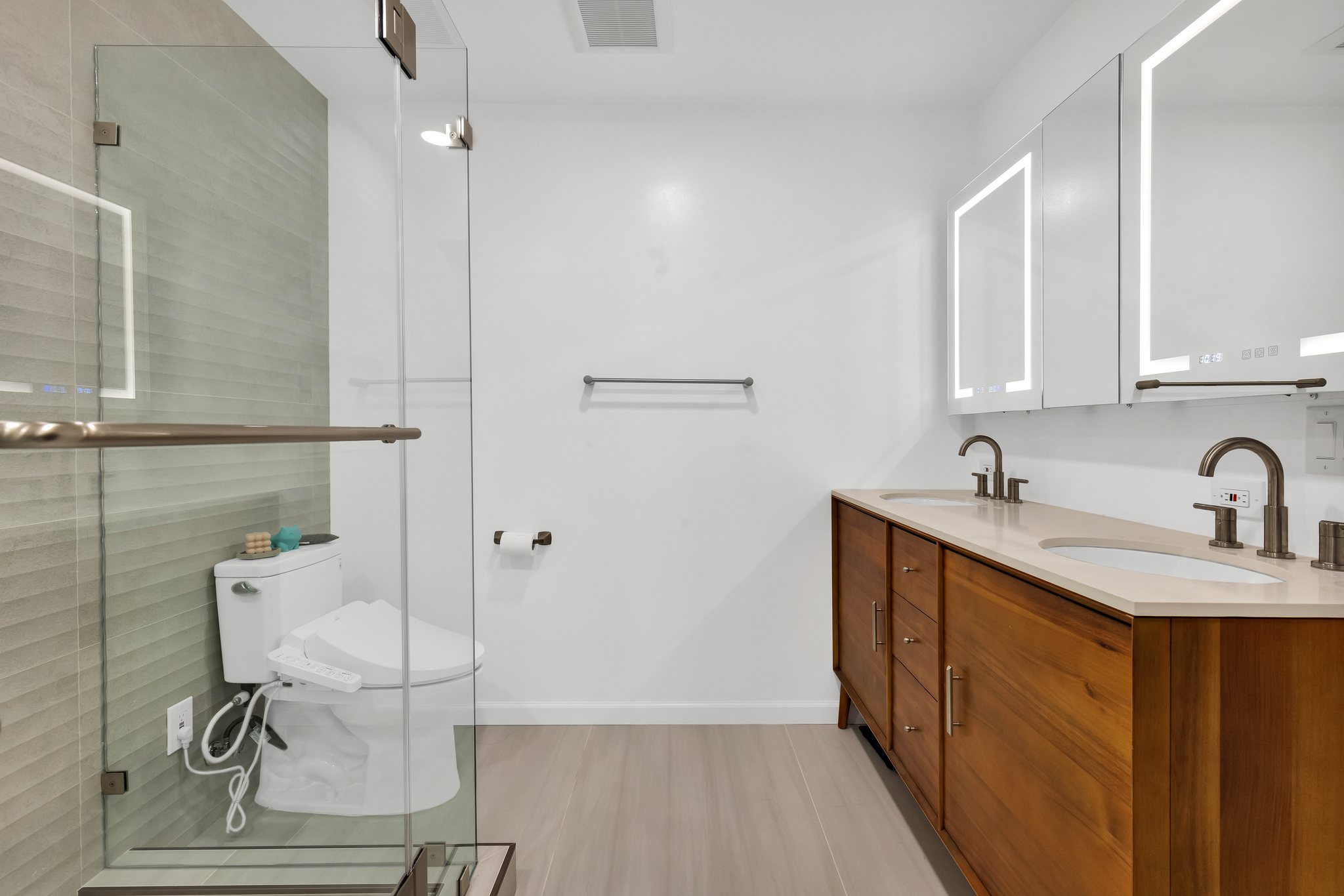 1017 Via Aliso, Alameda — Bathroom Remodel
