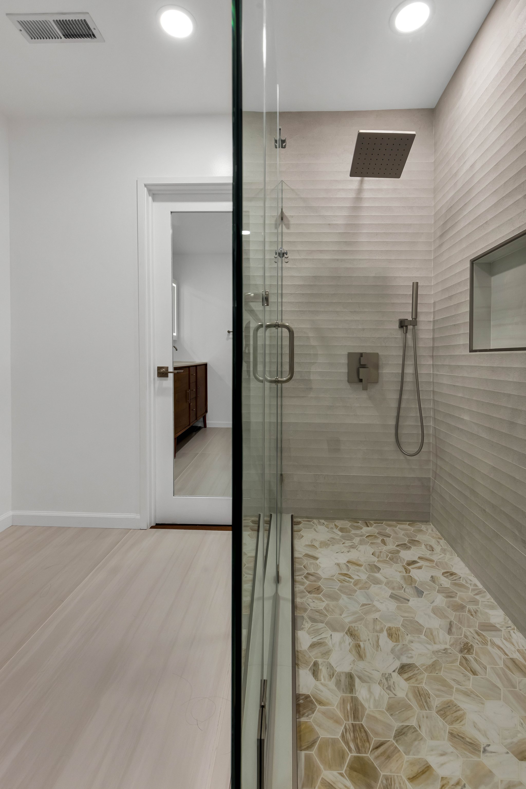 1017 Via Aliso, Alameda — Bathroom Remodel